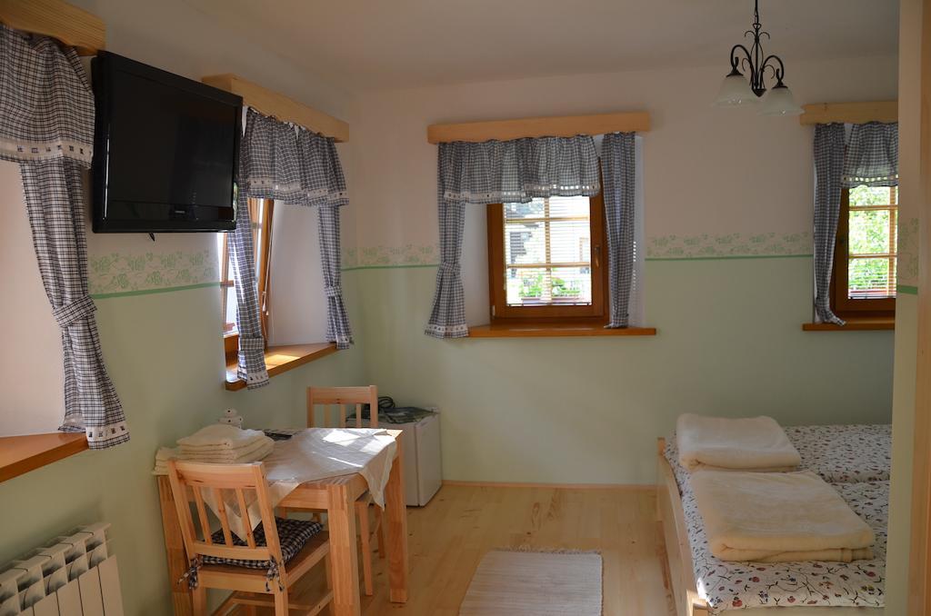 Farmhouse Stiftar Solcava Phòng bức ảnh